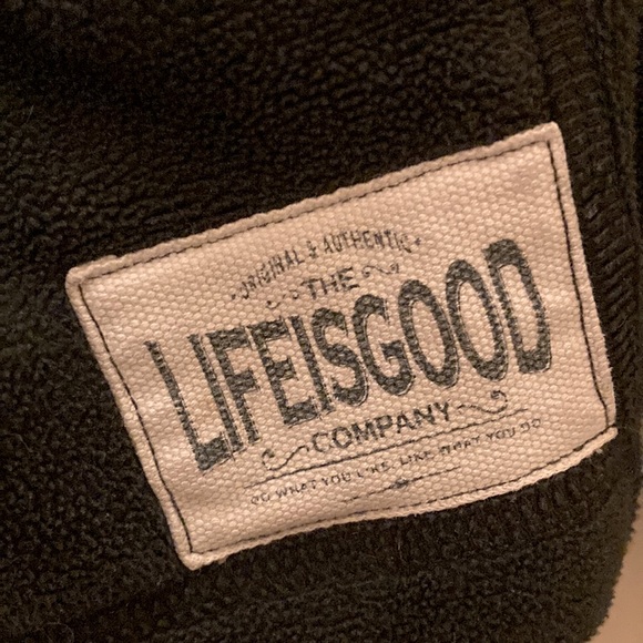 Life is Good Men’s small 1/4 zip fleece with pockets color is black (dark gray) - Picture 2 of 10